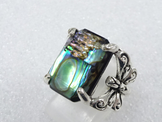 Japanese Kimono / Antique Accessories Metal